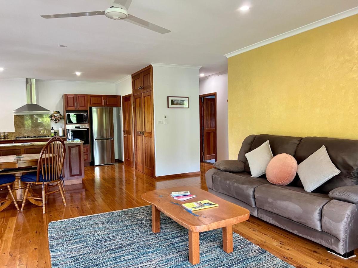 Tropical Styling Cooktown Exterior photo